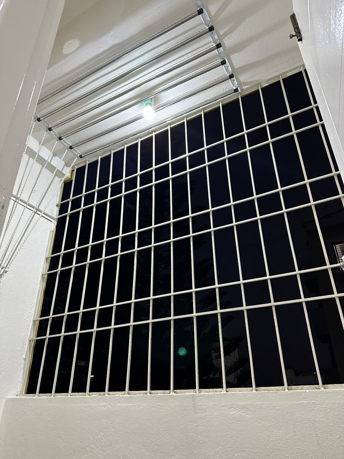 Insta Livinn — Flat in AECS Layout, Bengaluru — photo 5 of 9